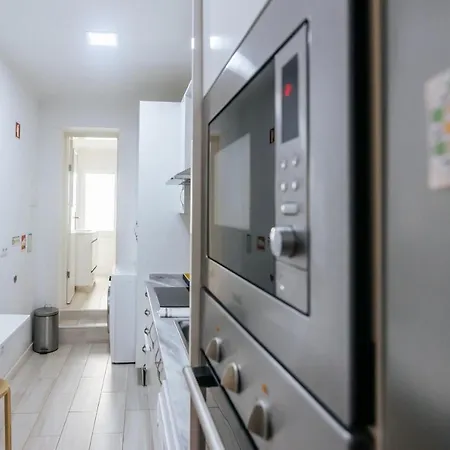 アパート Cascao Apartamento リスボン